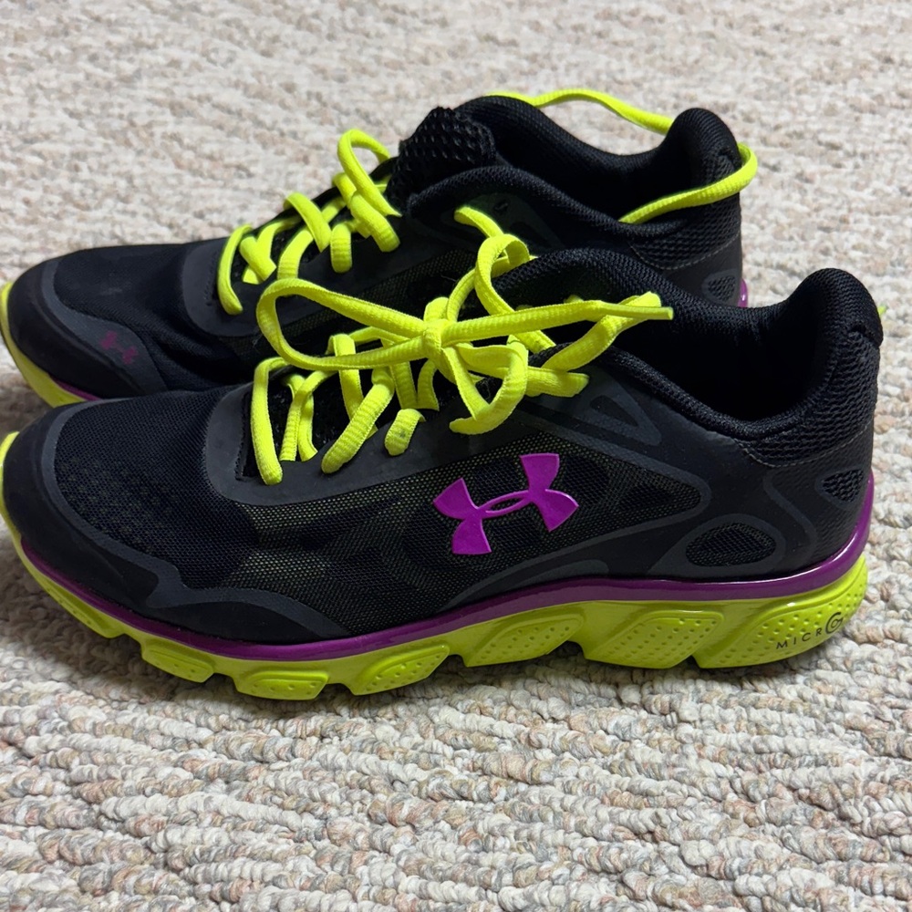 Under Armour Black and Neon Green women’s Running Shoes